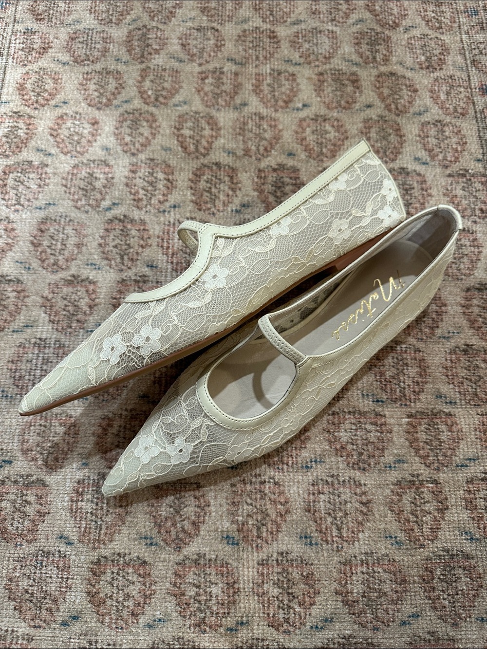 Matisse Cream Lace Pointed Mary Jane Flats - Picture 3 of 3